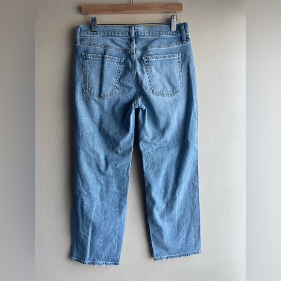 New Old Navy Women Boyfriend Lose Blue Distressed Jeans Size 4P - Picture 6 of 10